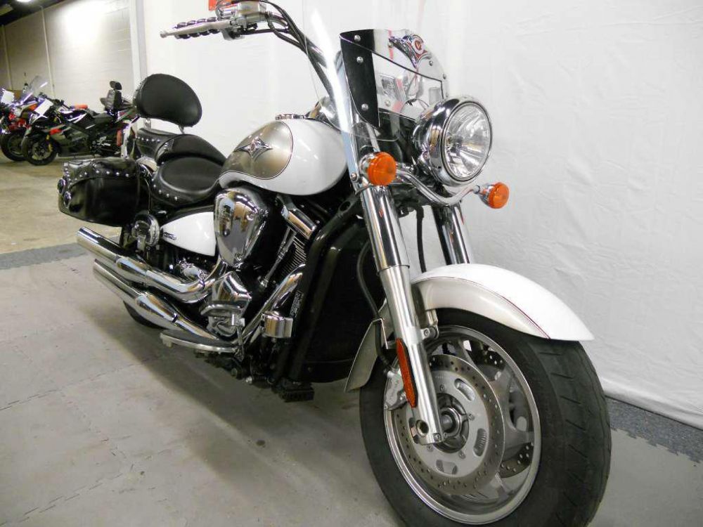 2007 Kawasaki Vulcan 2000 Classic LT #9