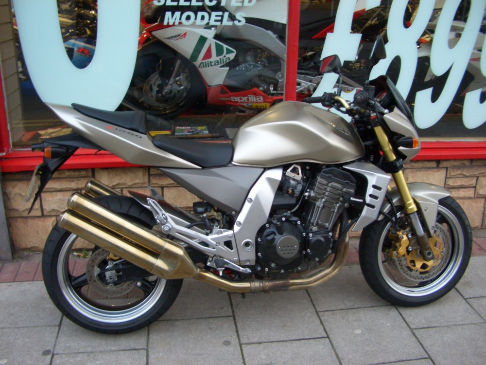 2005 Kawasaki Z1000 #8