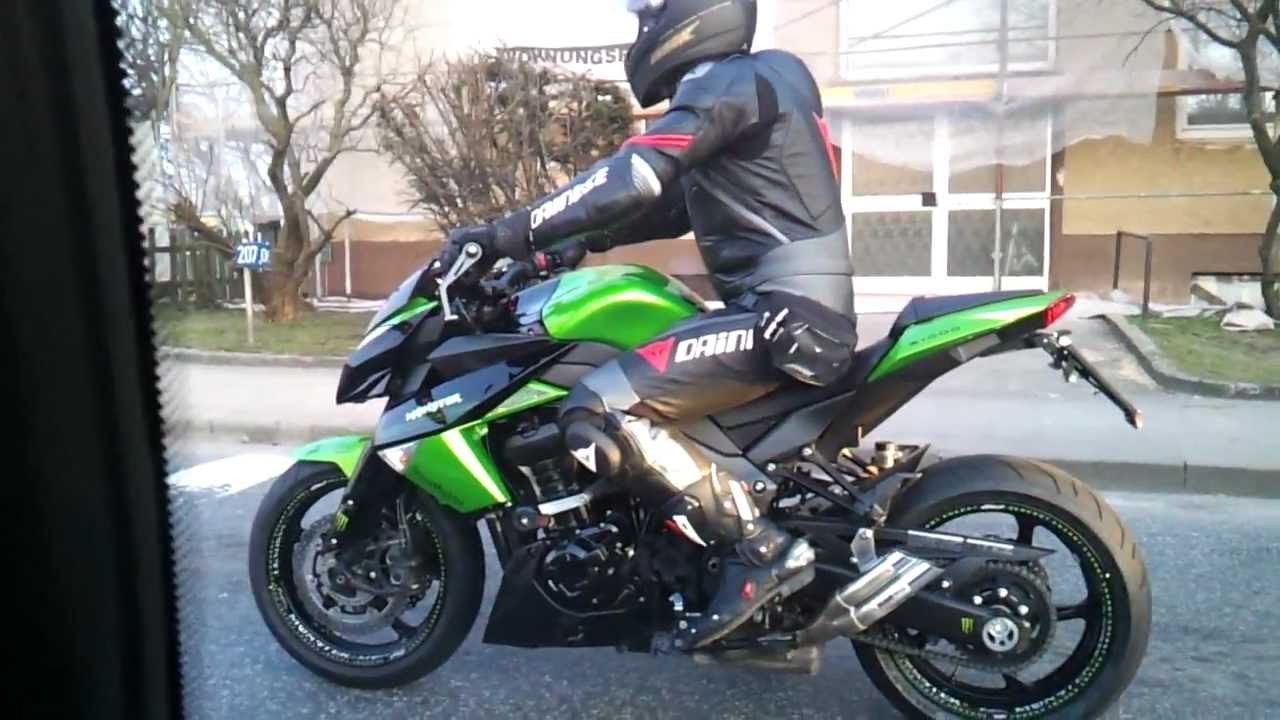 2011 Kawasaki Z1000 #9