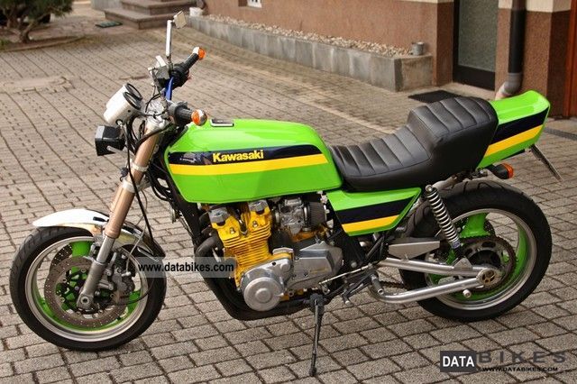 Kawasaki Z1000J #8
