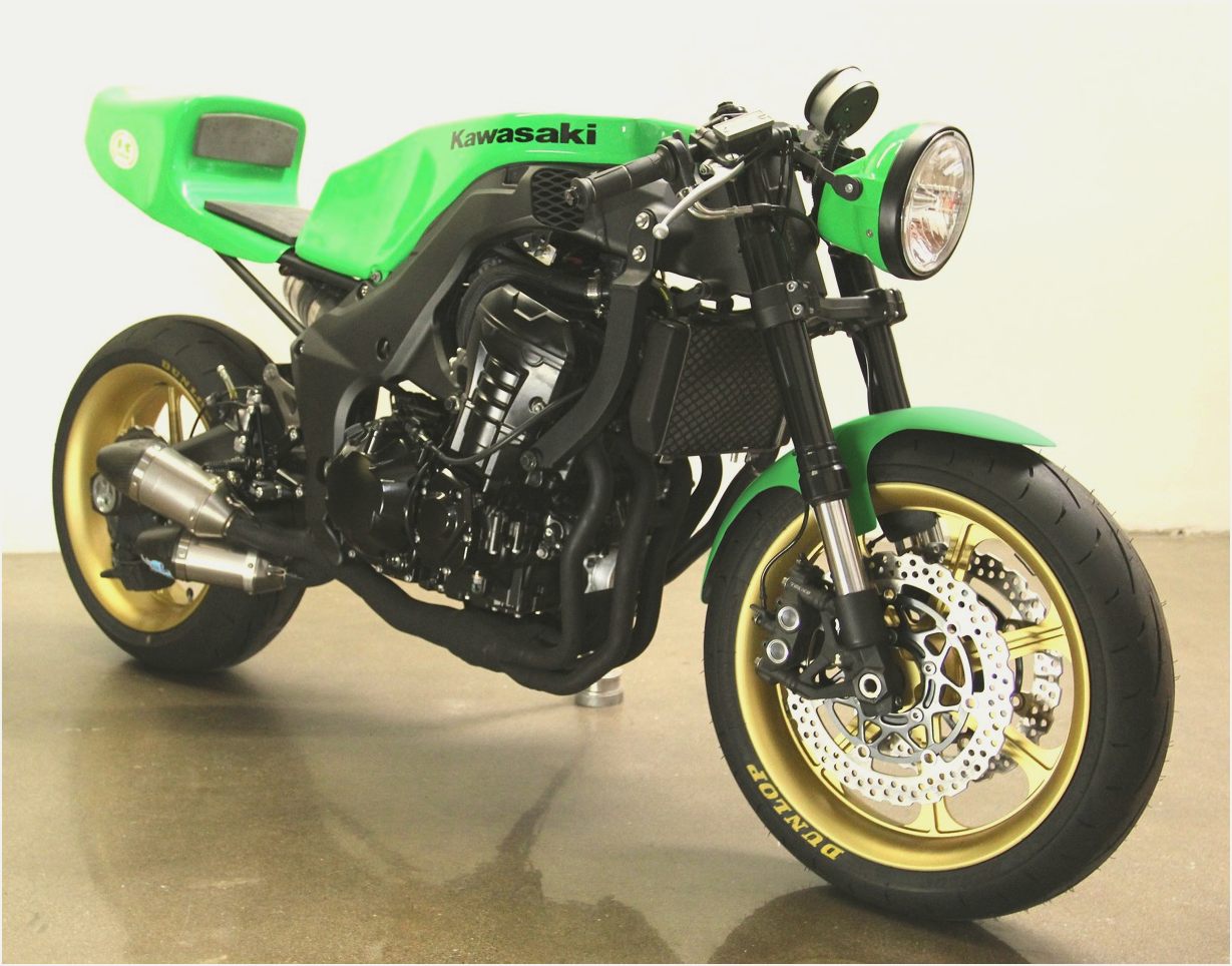 Kawasaki Z1100 GP #9