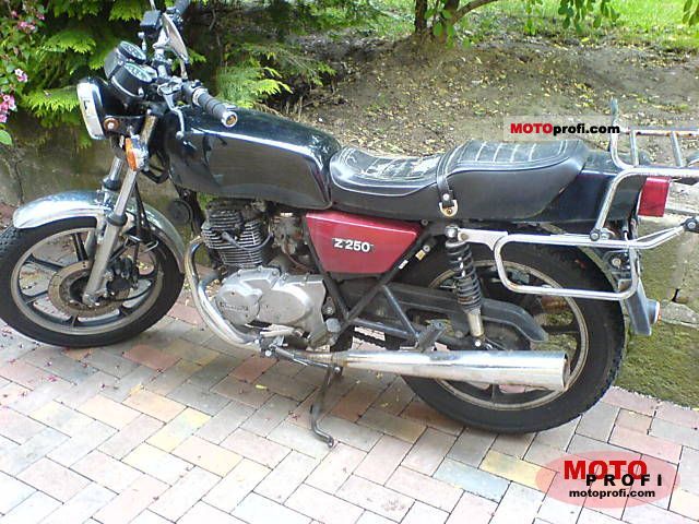 1983 Kawasaki Z250A #9