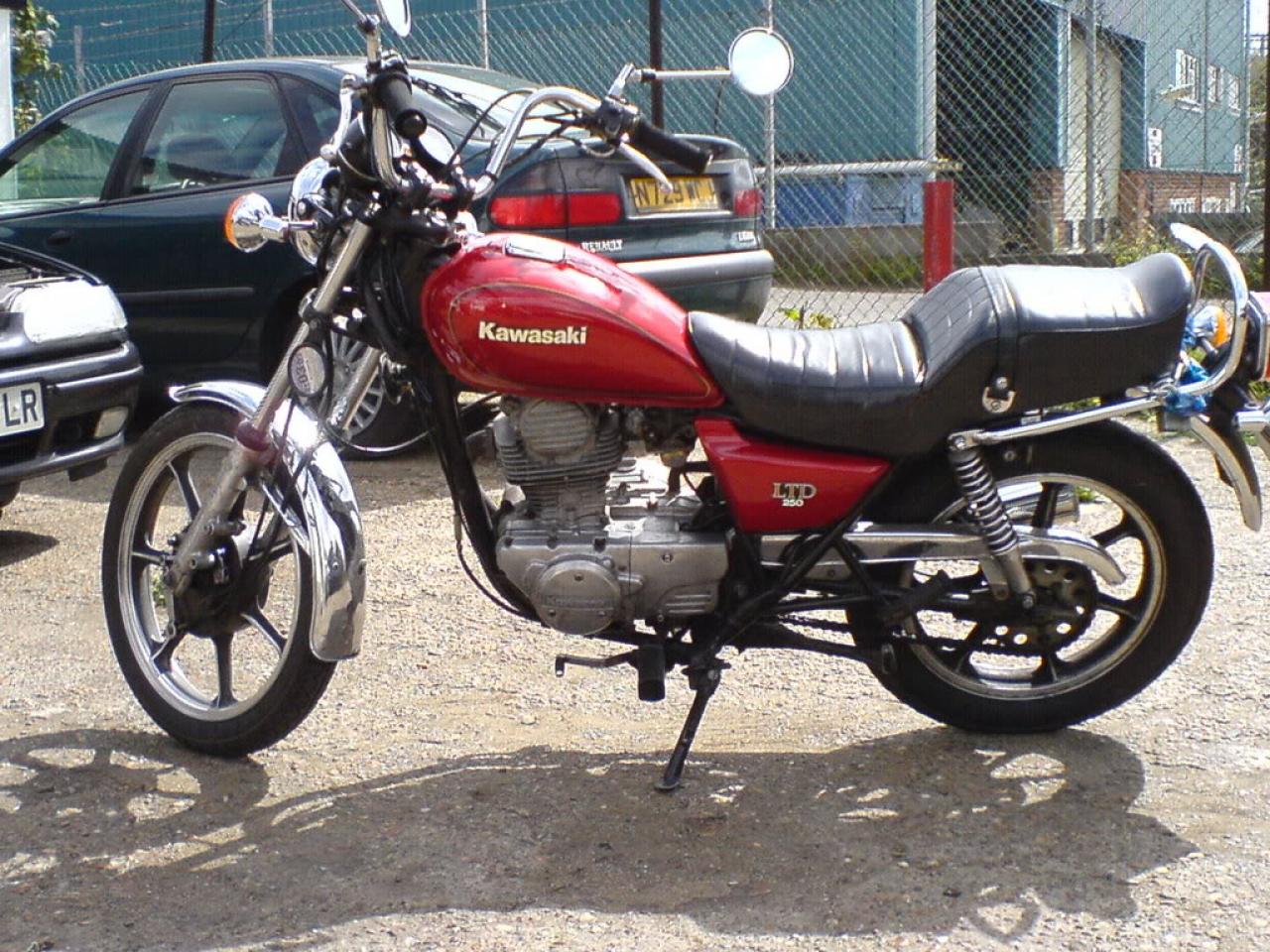 1981 Kawasaki Z250J #10