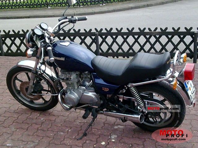 1982 Kawasaki Z440 Twin #8