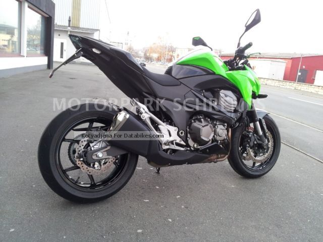 2013 Kawasaki Z800e #8