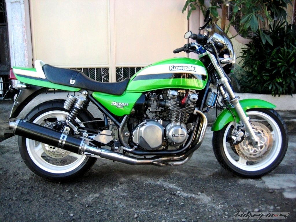 1991 Kawasaki Zephyr 750 #9