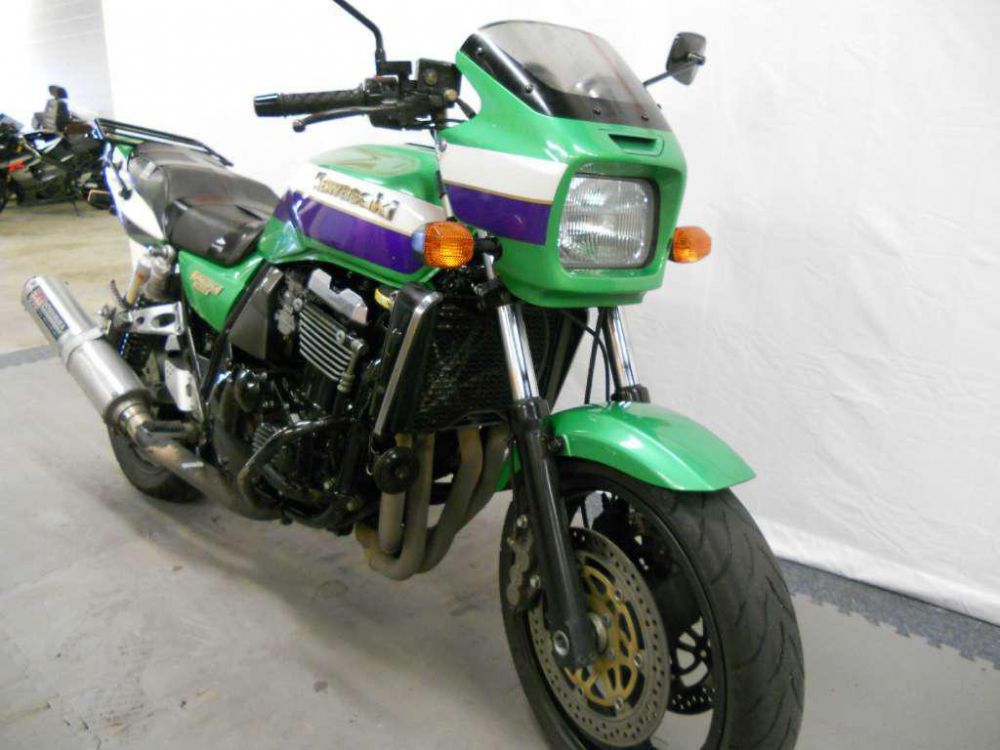 1999 Kawasaki ZRX1100 #10