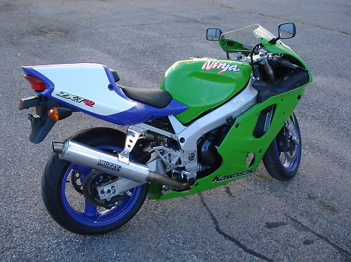 1996 Kawasaki ZX-7RR Ninja #9