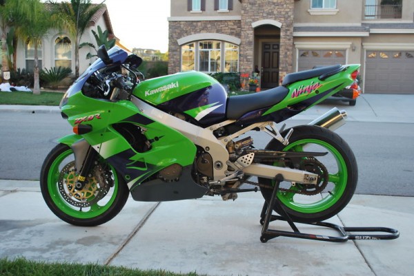 2000 Kawasaki ZX-9R #7