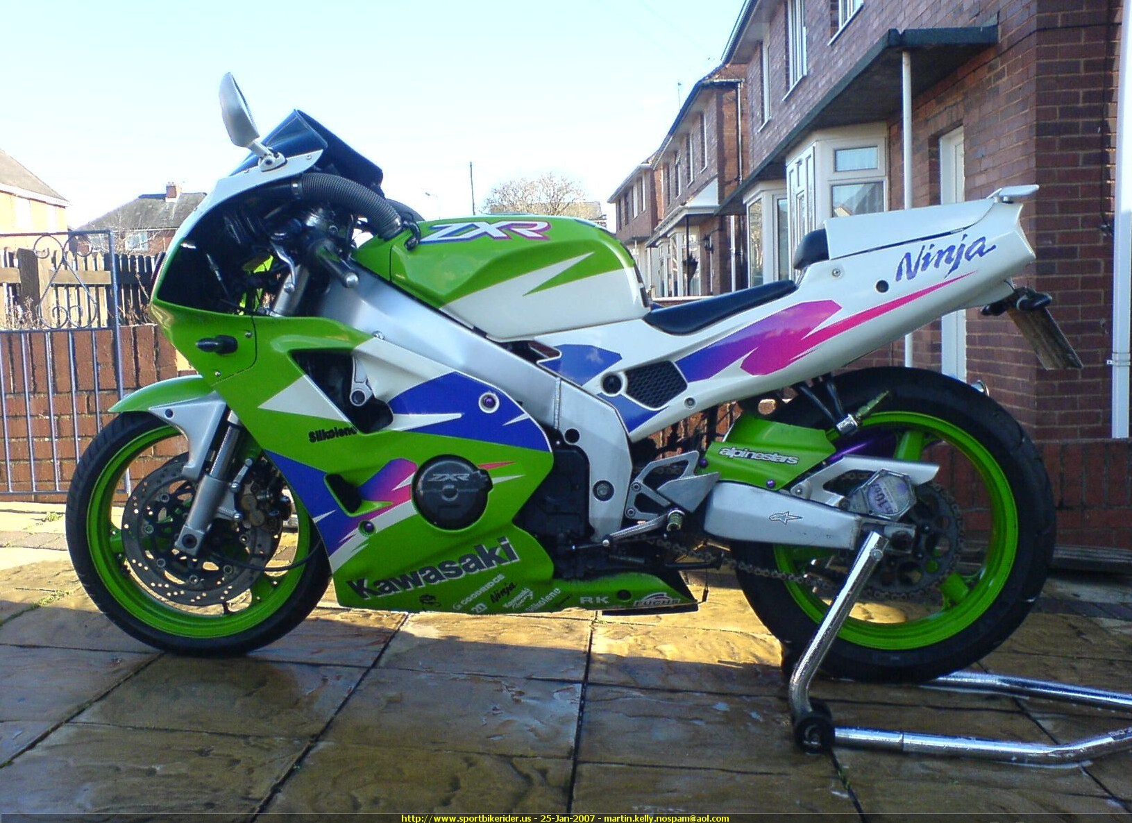 Кавасаки 400. Kawasaki ZXR 400 Ninja. Kawasaki ZX Ninja 400. Кавасаки Захар 400. Kawasaki ZXR.