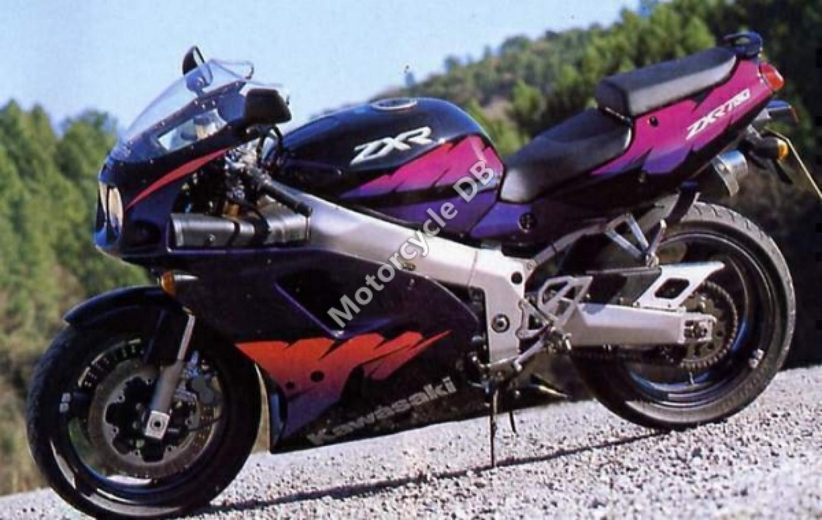 1989 Kawasaki ZXR750 (reduced effect) #8