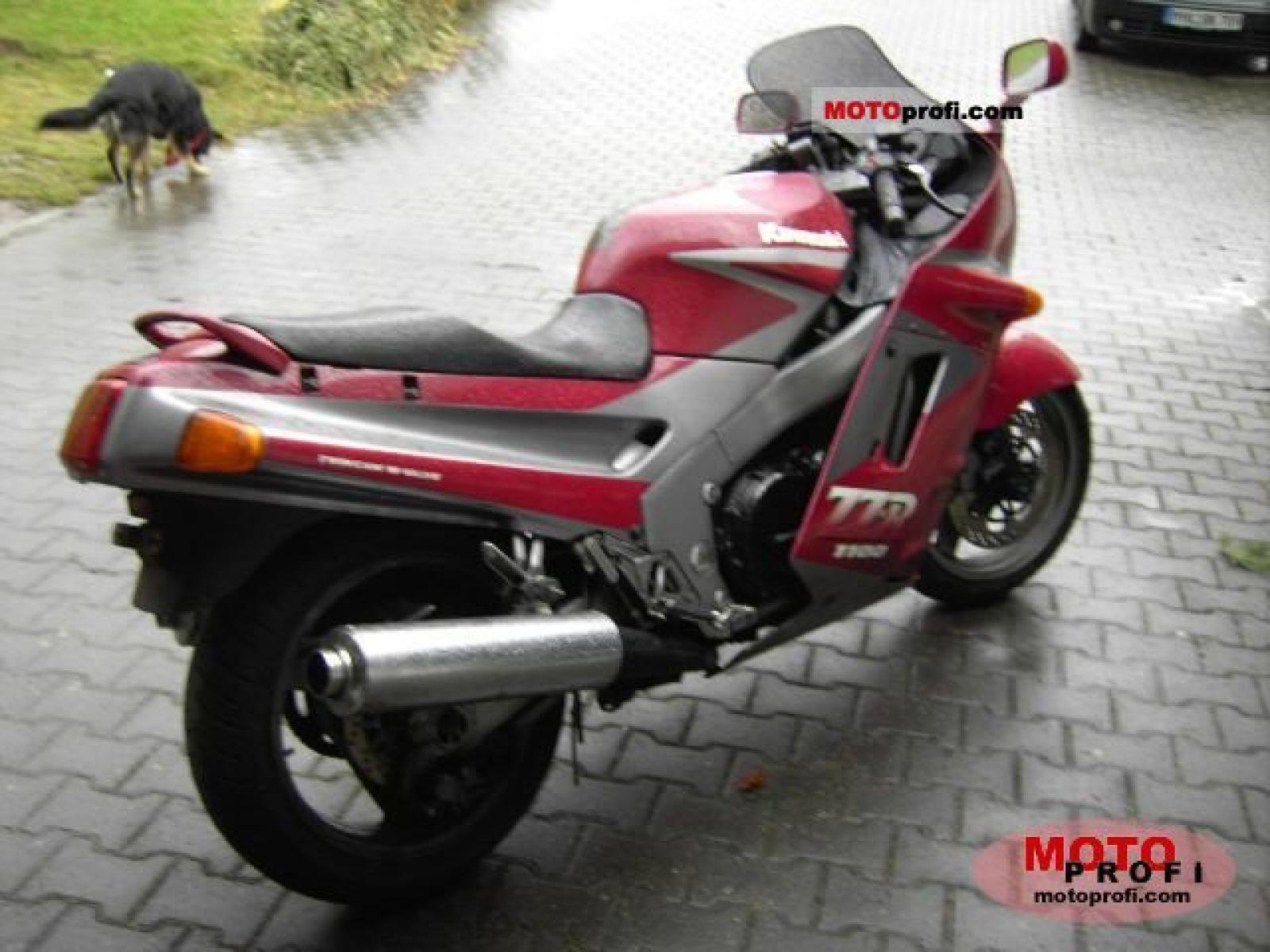 1990 Kawasaki ZXR750 (reduced effect) #7