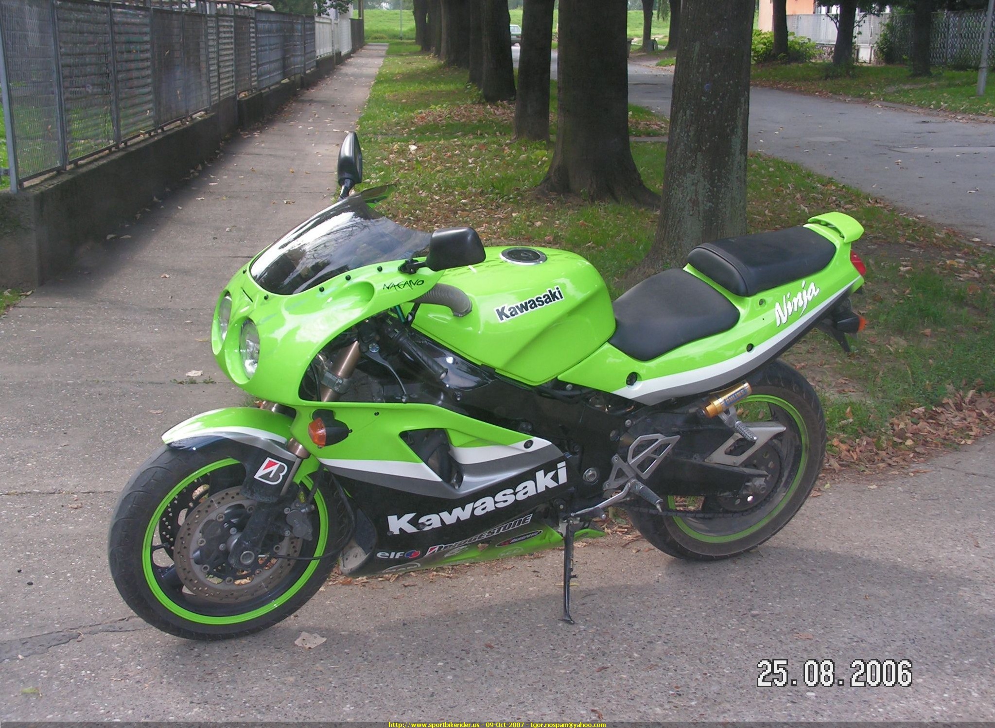 1995 Kawasaki ZXR750 #10