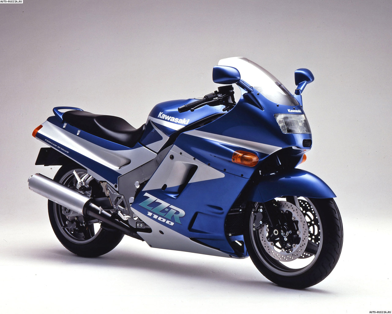 1992 Kawasaki ZZR1100 #7