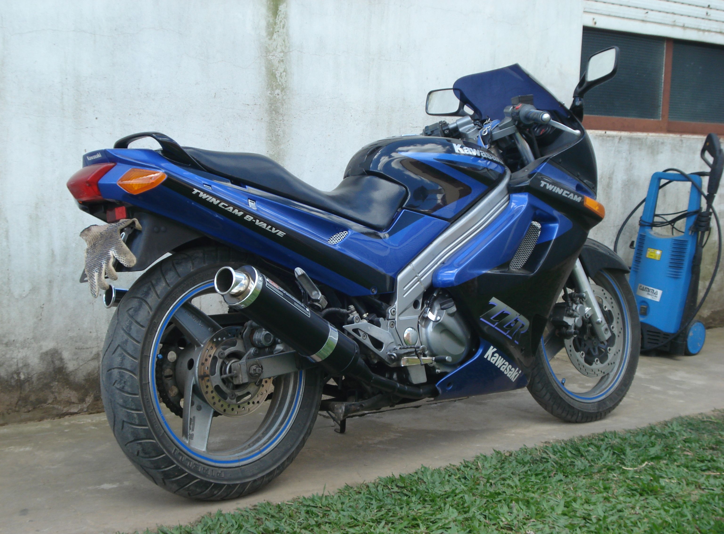 2002 Kawasaki ZZR250 #9