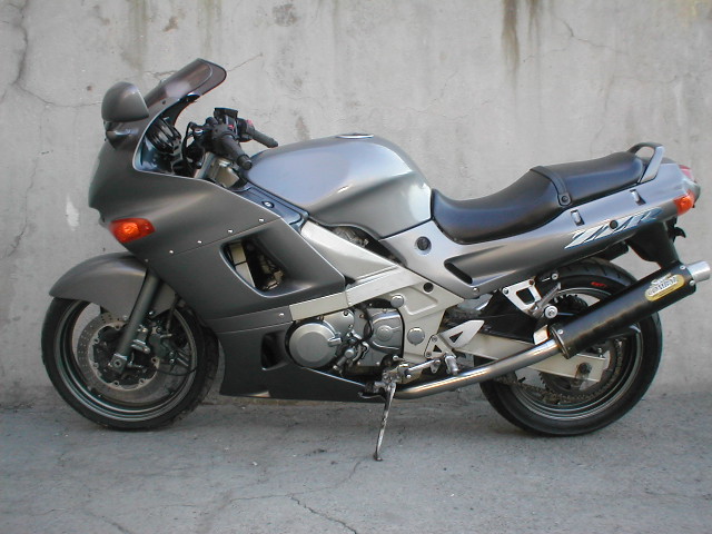 1997 Kawasaki ZZR400 #7