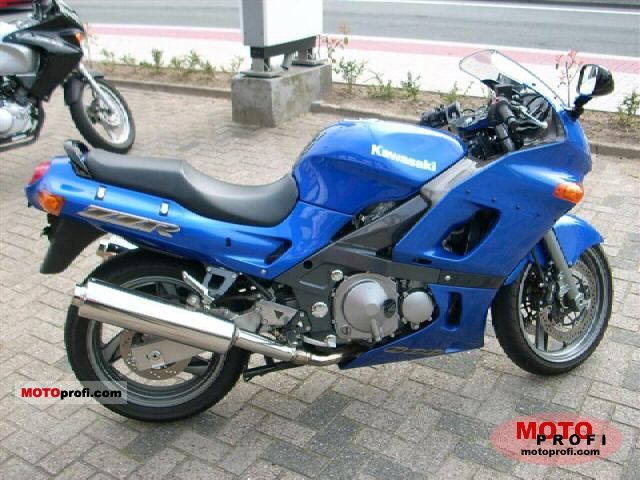 2001 Kawasaki ZZR600 #10