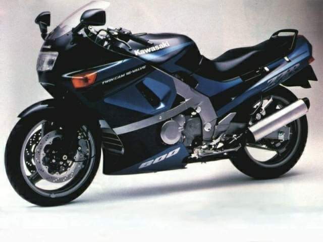 2003 Kawasaki ZZR600 #9