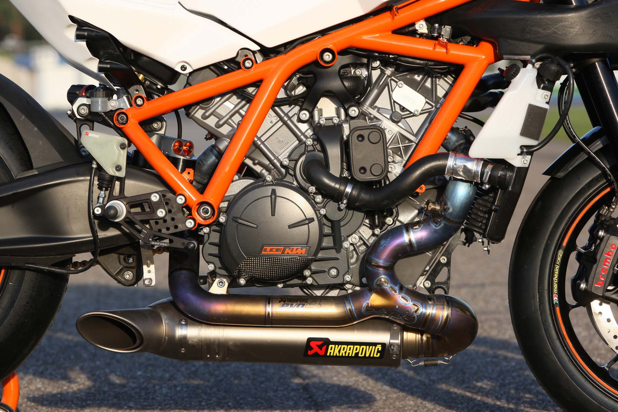 2011 KTM 1190 RC8 R Akrapovic #9