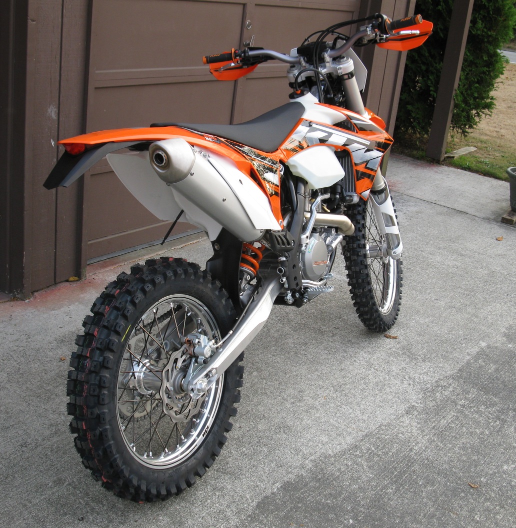 KTM 500 EXC F В красивом пластике