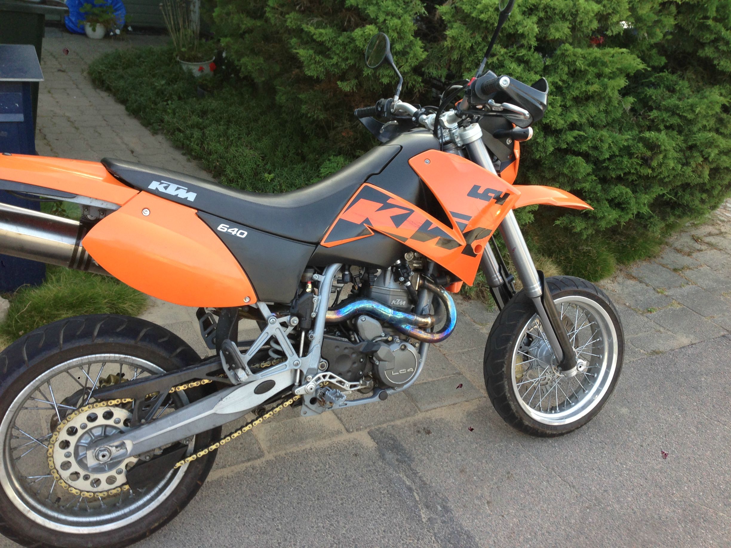 2003 KTM 640 LC4 Supermoto #8