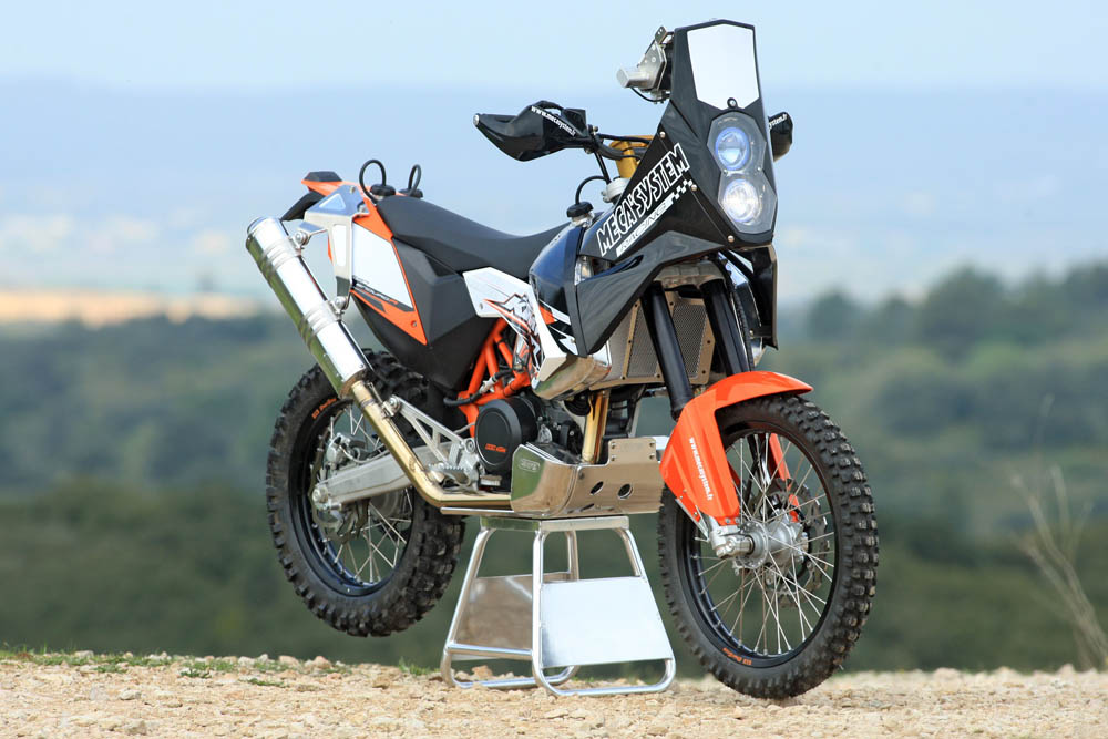 KTM 690 LC4 Rally Replica #10