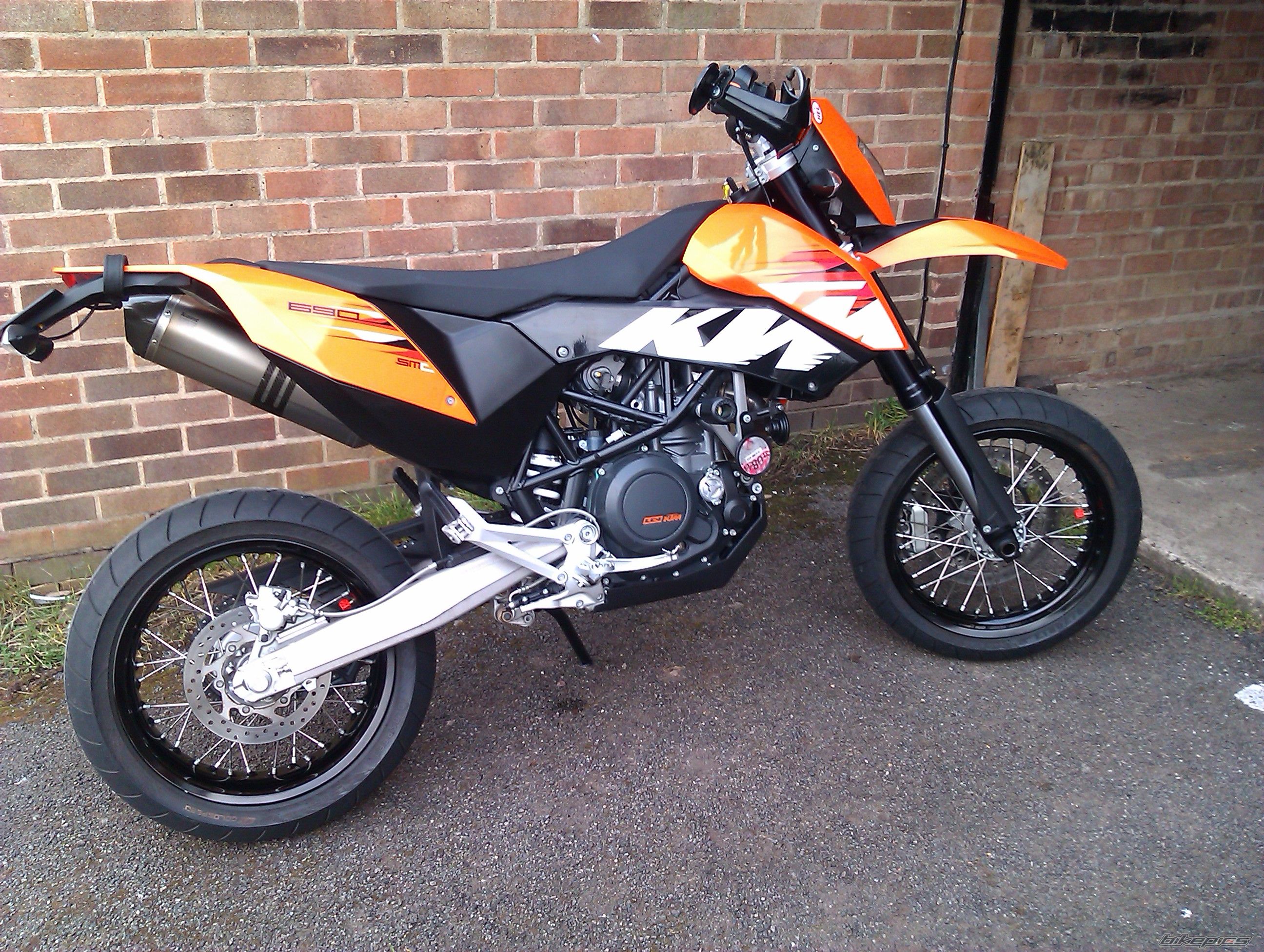 2009 KTM 690 Supermoto #10