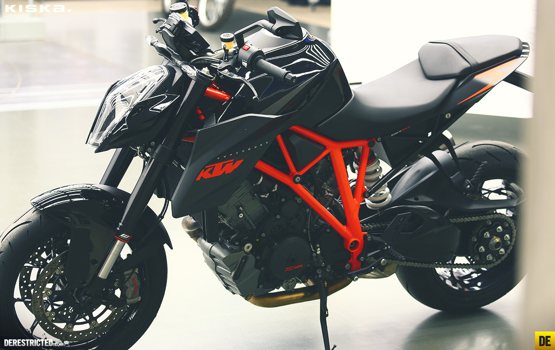 KTM 990 Superduke Black #8