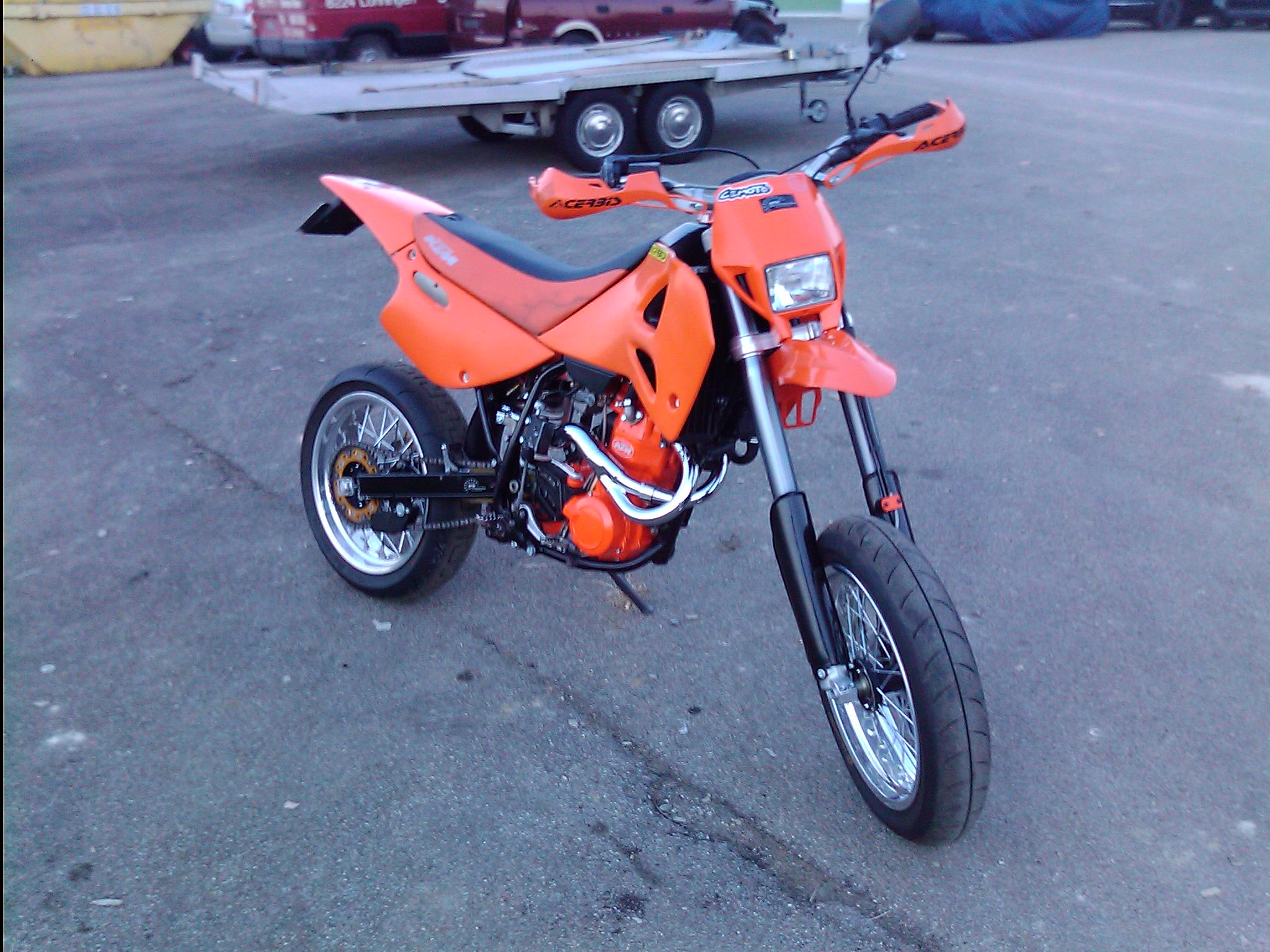 2001 KTM LC4 620 Supermoto #7