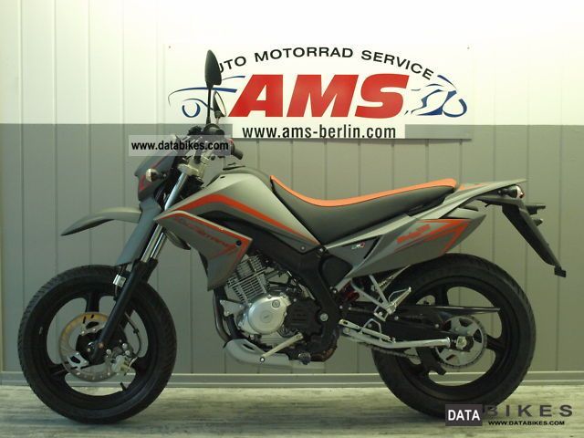 2010 Malaguti X3M Motard 125 #9