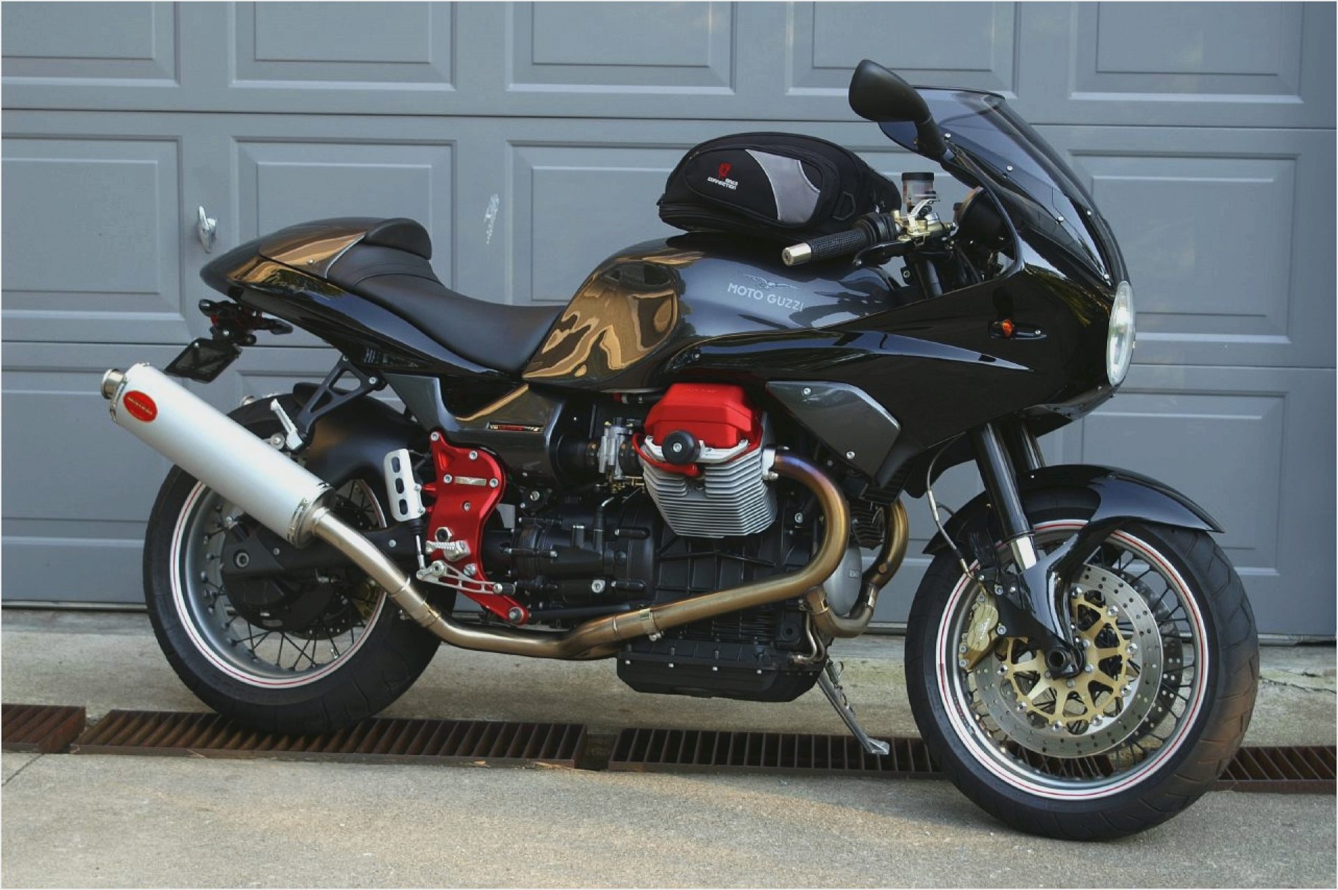 2000 Moto Guzzi V10 Centauro GT #10