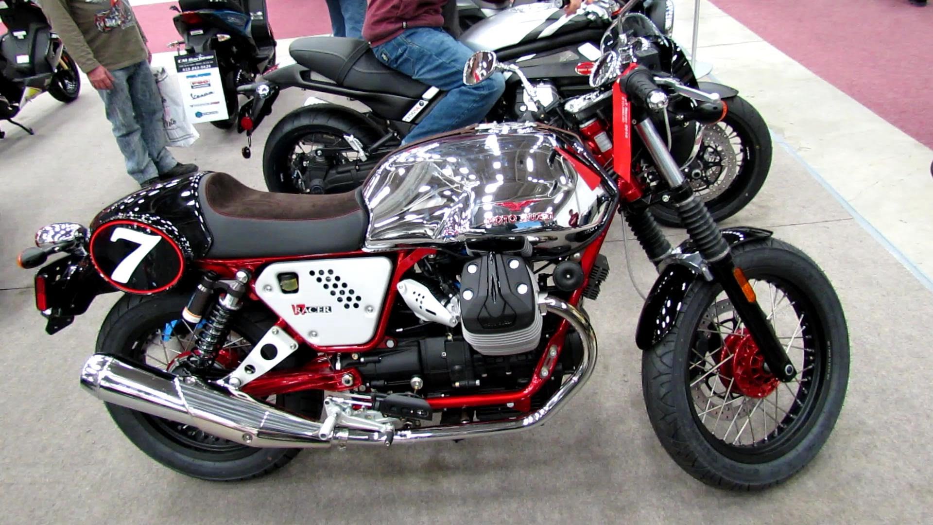 2013 Moto Guzzi V7 Racer #8