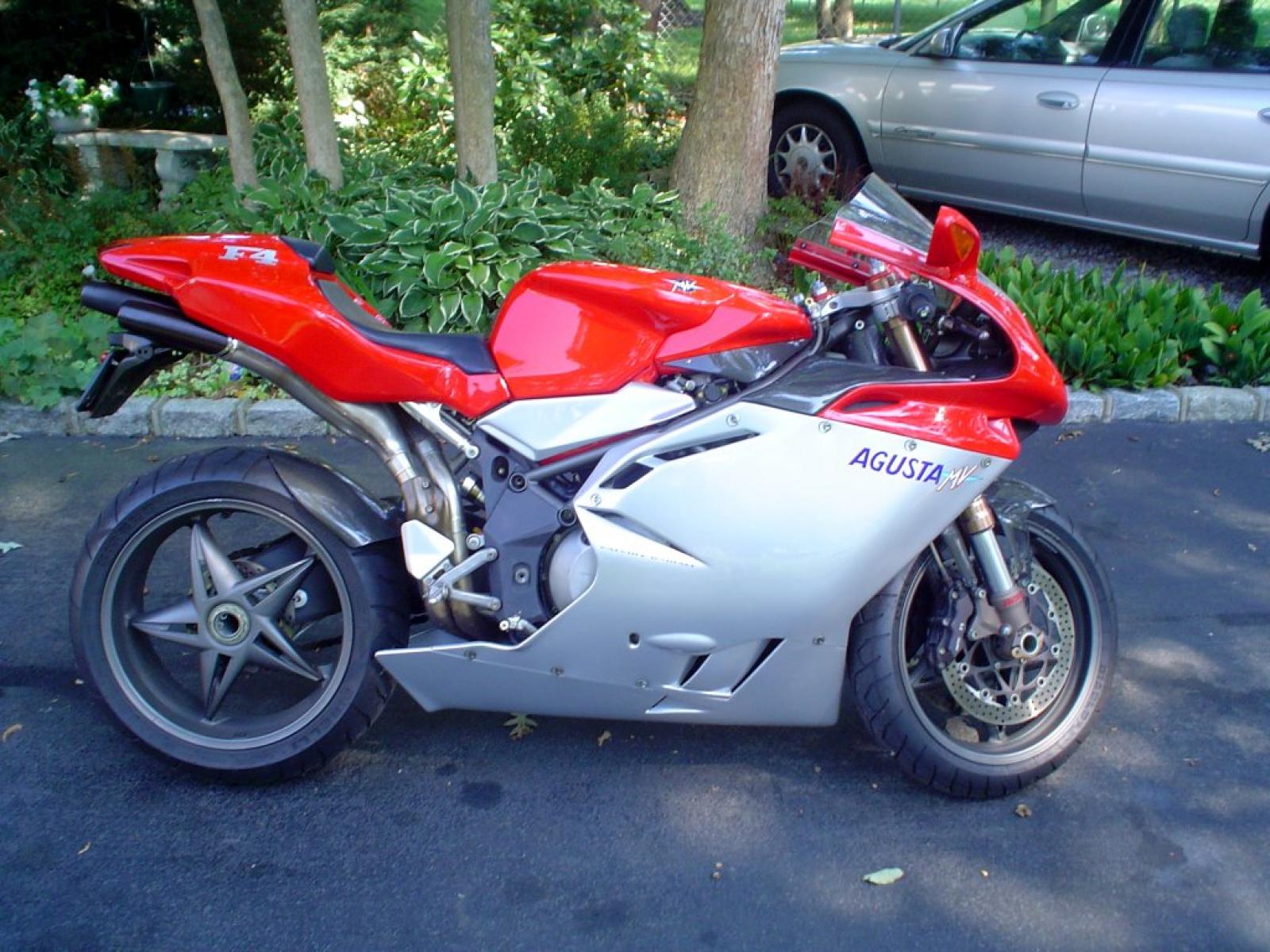 MV Agusta Brutale 910Serie Oro #9