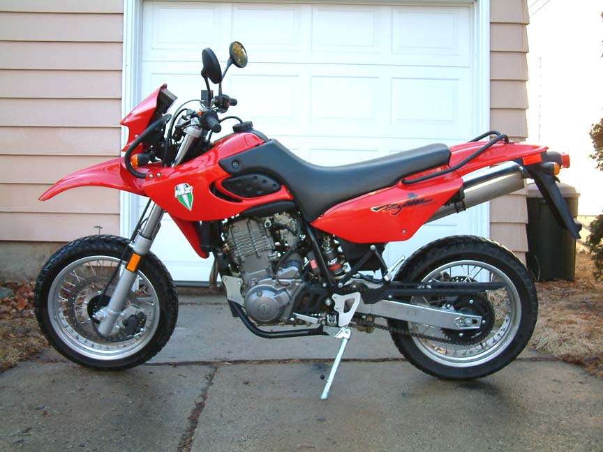 2001 MZ Mastiff #10