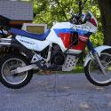 1990 Honda XL600V Transalp (reduced effect)