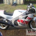 1988 Yamaha FZR 750 Genesis (reduced effect)