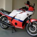 1985 Yamaha RD 350 F (reduced effect)