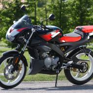 Aprilia Tuono 50