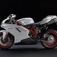 Ducati 848 EVO