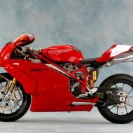 Ducati 999 R Superbike