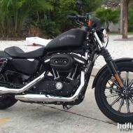 Harley-Davidson XL883N Sportster Iron 883