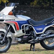 Honda CX650C (reduced effect)