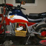 Honda XLV750R (reduced effect)