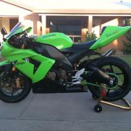 Kawasaki Ninja ZX-10R (ZX1000-C1)