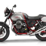 Moto Guzzi V7 Racer