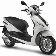 Piaggio Fly 50