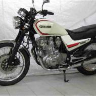 Suzuki GR 650