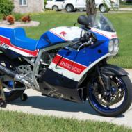 Suzuki GSX-R 750 R (reduced effect)