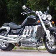 Triumph Rocket III