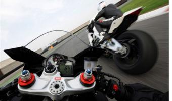 2012 Aprilia RSV4 R APRC